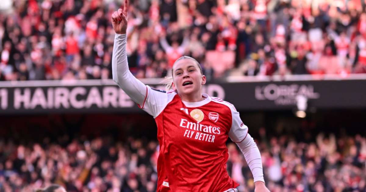Russo Hat-Trick Fires Arsenal to Derby Victory Over Spurs